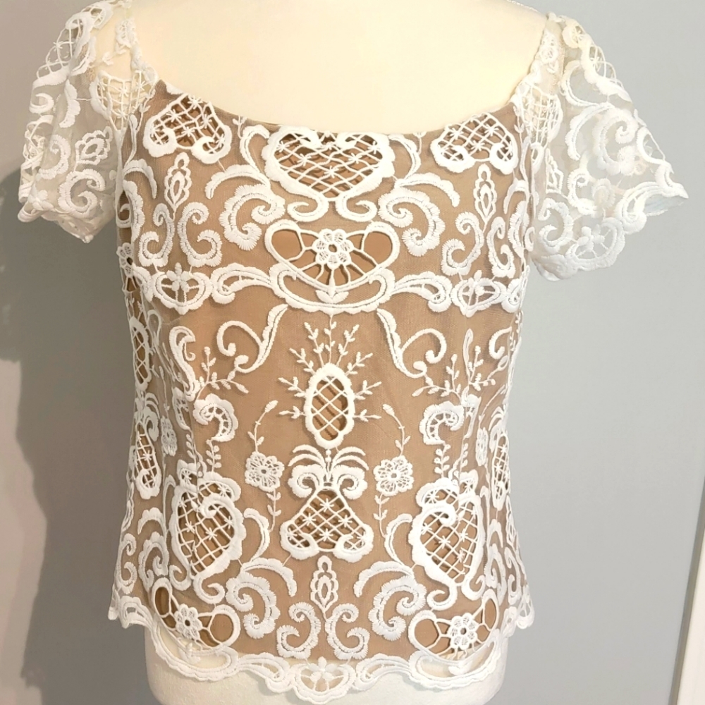 Belle Badgley Mischka Ramona Top size 10